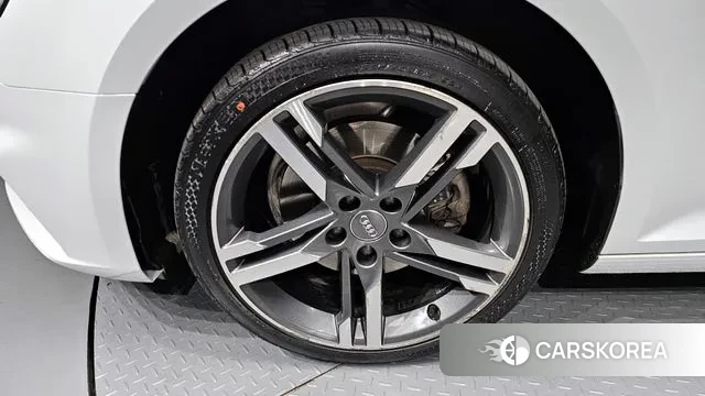 Audi A4 (B9) id 3578349 из Кореи 15