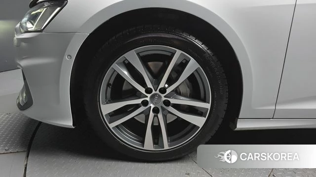 Audi A6 (C8) id 4446015 из Кореи 15