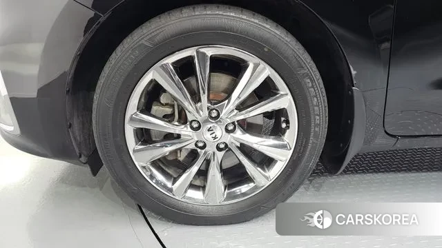 Kia The New Carnival id 3374764 из Кореи 15