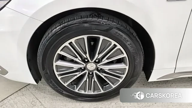 Hyundai Grandeur IG Hybrid id 3547744 из Кореи 13