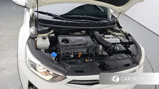 Kia Stonic id 3627169 из Кореи 15