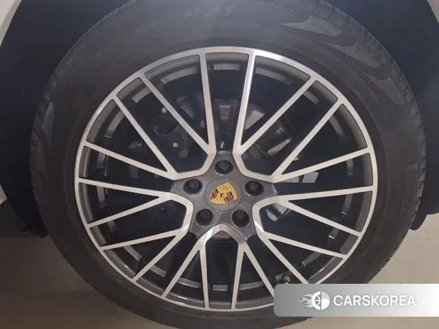 Porsche Cayenne (PO536) id 3373156 из Кореи 15