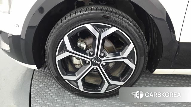 Kia Di Ol Nu Niro id 4657027 из Кореи 27