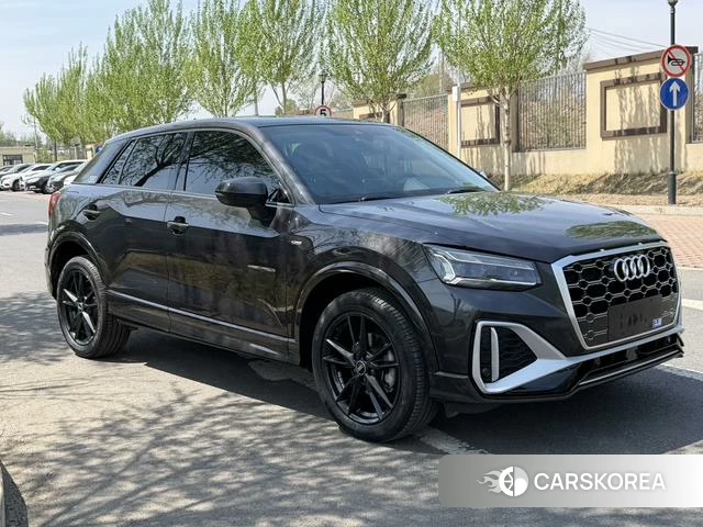Audi Q2L id 4307560 из Китая 17