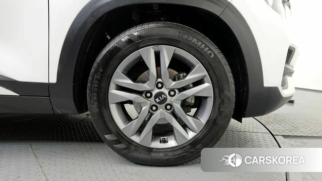 Kia Seltos id 3860087 из Кореи 15