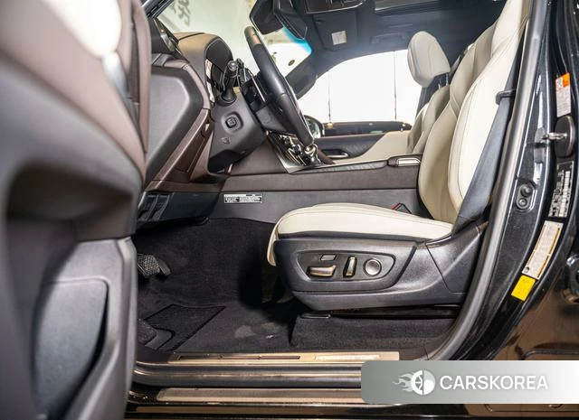 Lexus LX id 4272978 из Китая 14