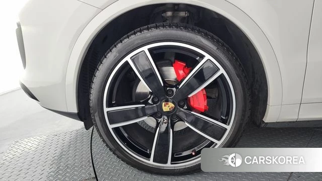 Porsche Cayenne (PO536) id 3893334 из Кореи 15