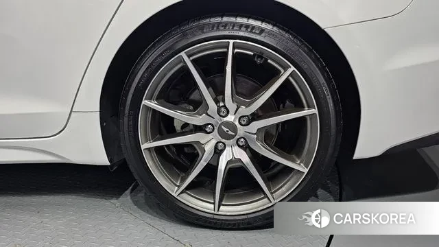 Genesis G70 id 3519805 из Кореи 15