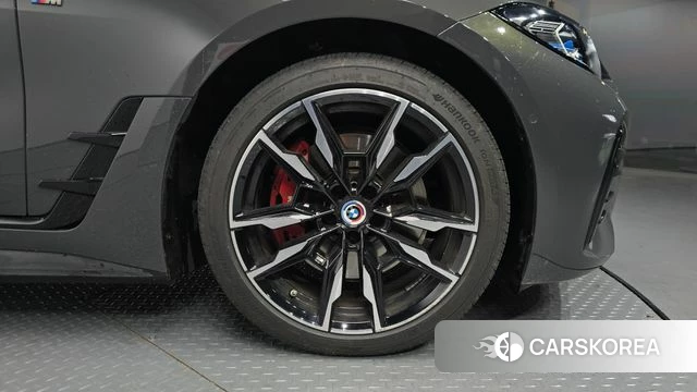 BMW i4 id 3865100 из Кореи 15