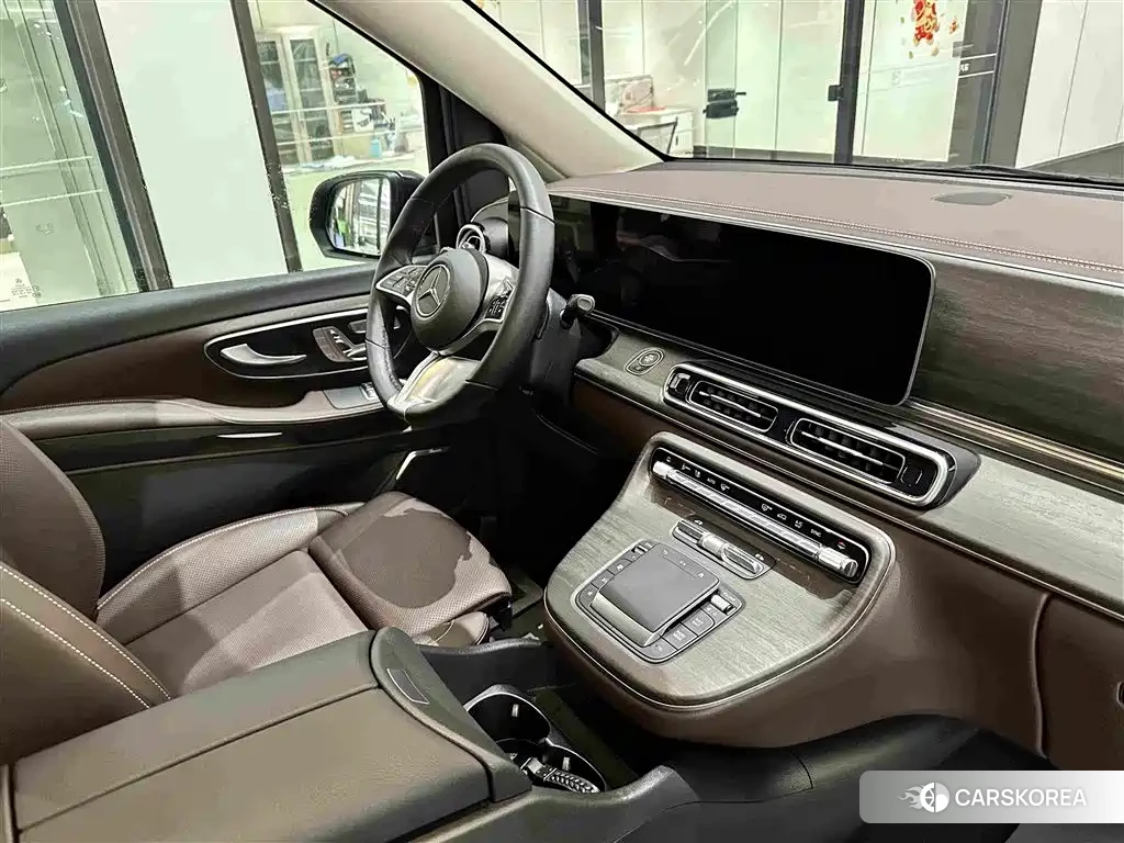 Mercedes-Benz V-Class id 4600758 из Китая 16