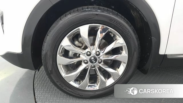 Kia The New Sorento id 4435899 из Кореи 30