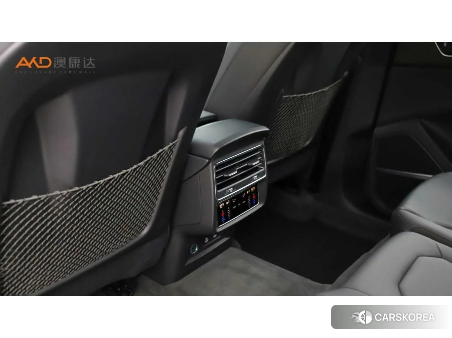 Audi Q8 2021 Черный из Китая, фото 5