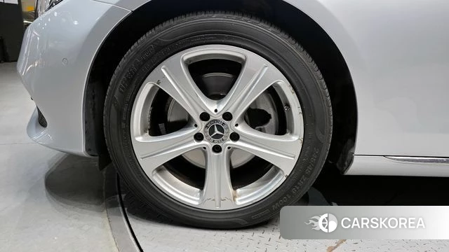 Mercedes-Benz E-Class W213 id 3814438 из Кореи 15