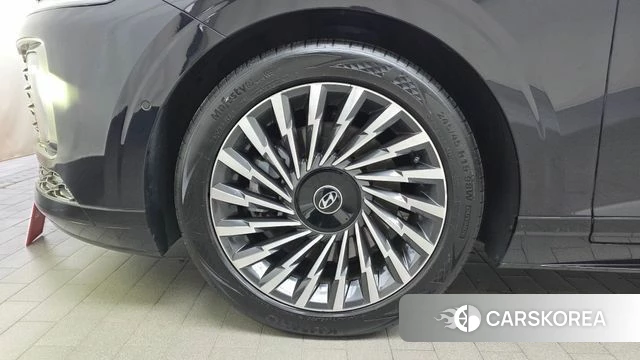 Hyundai Grandeur (GN7) id 4230817 из Кореи 29