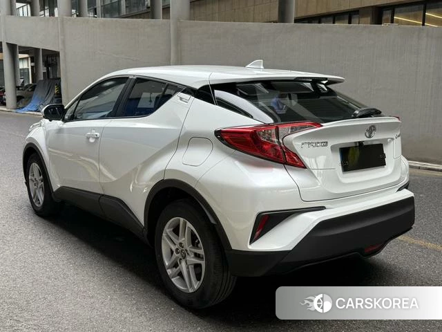 Toyota C-HR id 4255769 из Китая 20
