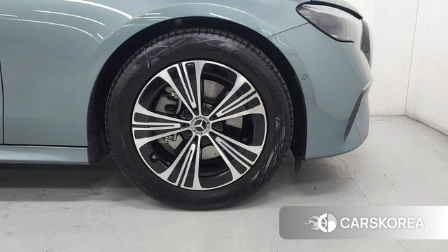 Mercedes-Benz E-Class W214 id 4349201 из Кореи 15