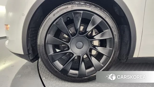 Tesla Model Y id 3301439 из Кореи 15