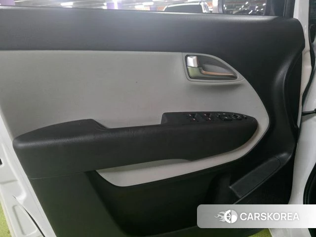 Kia The New Kia Ray EV id 4757447 из Кореи 13