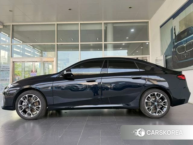 BMW 2 series id 4271522 из Китая 10