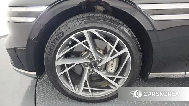 Genesis G90 (RS4) id 3037091 из Кореи 15