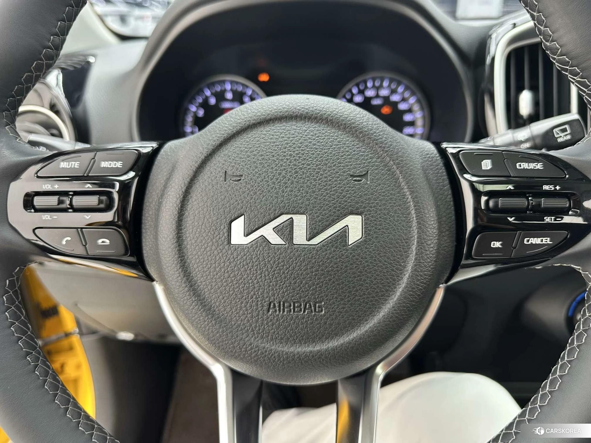 Kia KX1 id 4486298 из Китая 13