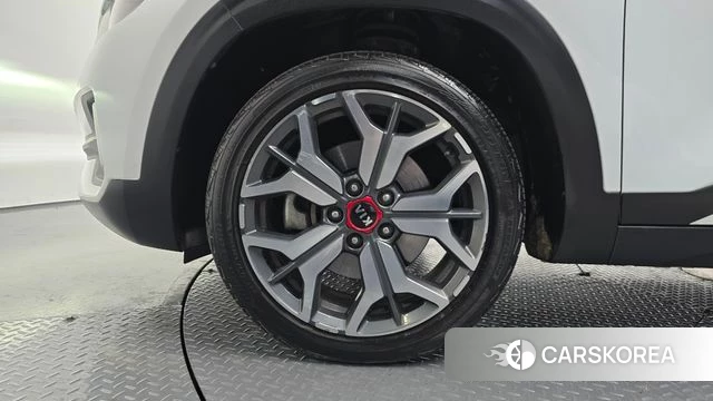 Kia Seltos id 3795777 из Кореи 15