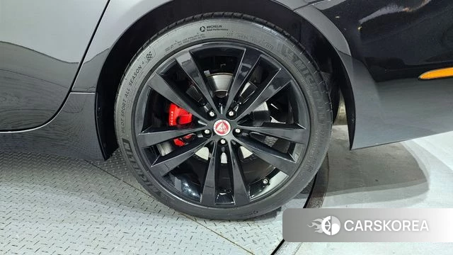 Jaguar All New XJ id 3873651 из Кореи 15