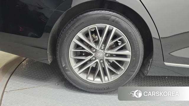 Hyundai Grandeur IG id 4294688 из Кореи 15