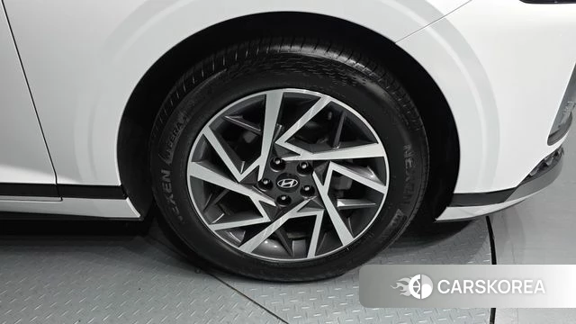 Hyundai Grandeur Hybrid (GN7) id 3825947 из Кореи 15