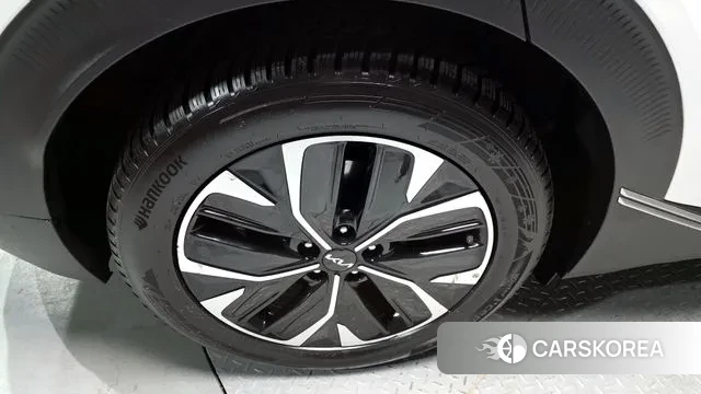 Kia EV6 id 3675306 из Кореи 15