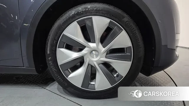 Tesla Model Y id 3224116 из Кореи 15