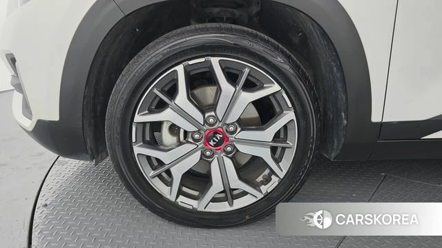 Kia Seltos id 3844815 из Кореи 15