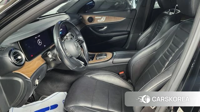 Mercedes-Benz E-Class W213 2021 Черный из Кореи, фото 5