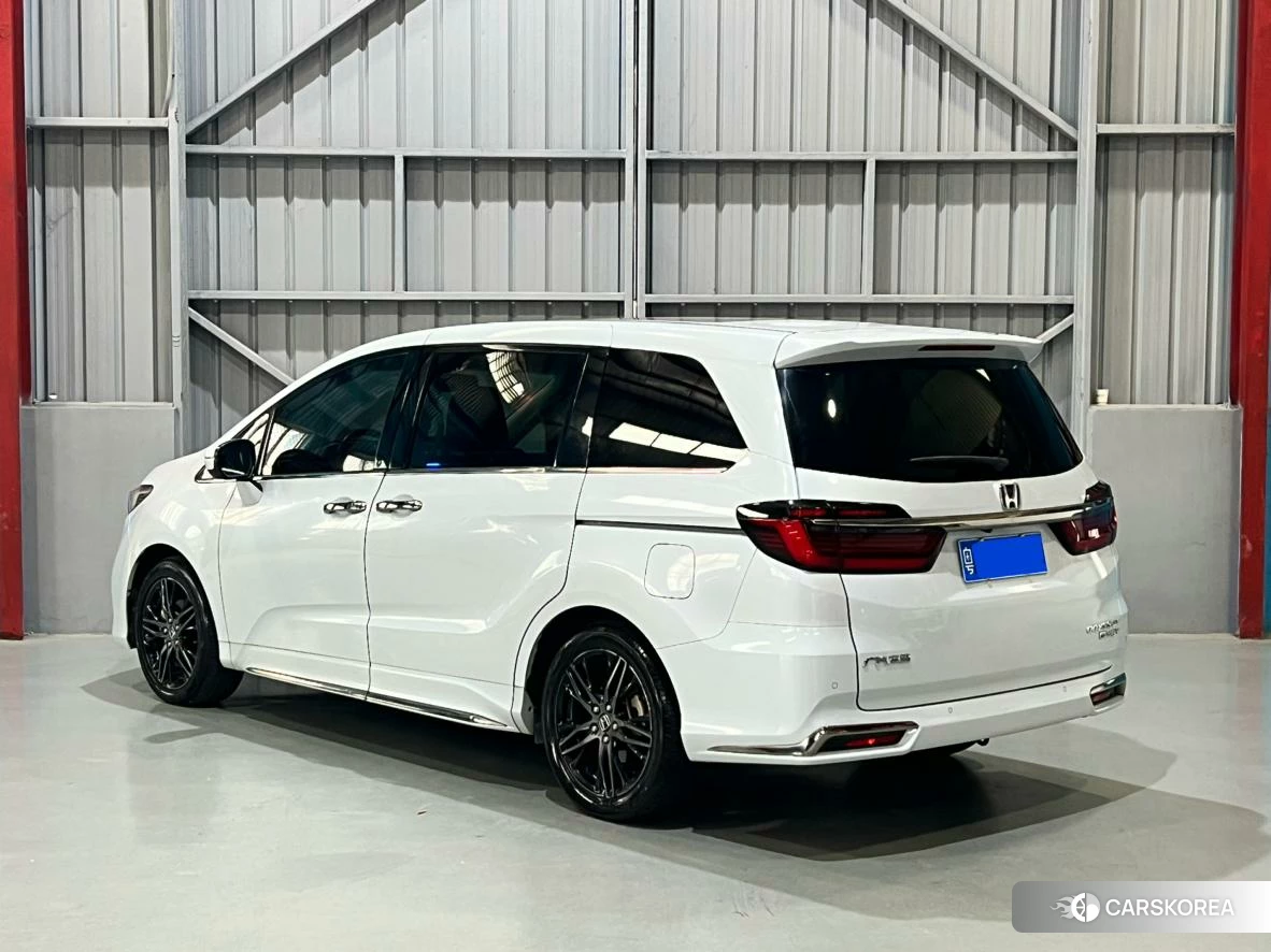 Honda Odyssey 2021 Белый из Китая, фото 5