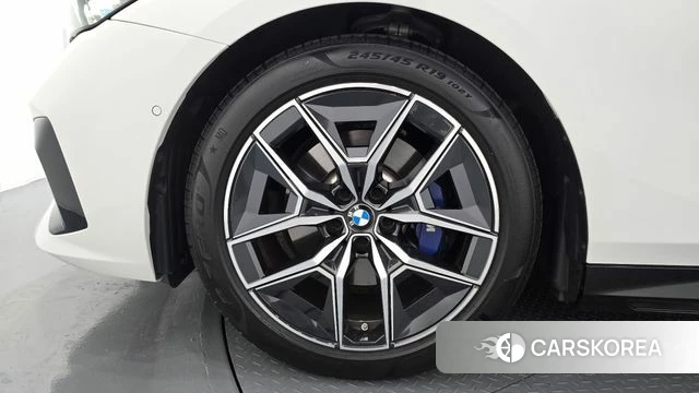 BMW 5 Series (G60) id 4739610 из Кореи 25