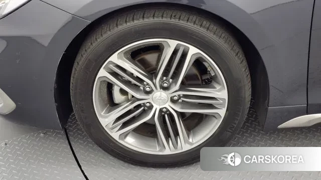 Hyundai Grandeur IG id 3123265 из Кореи 15