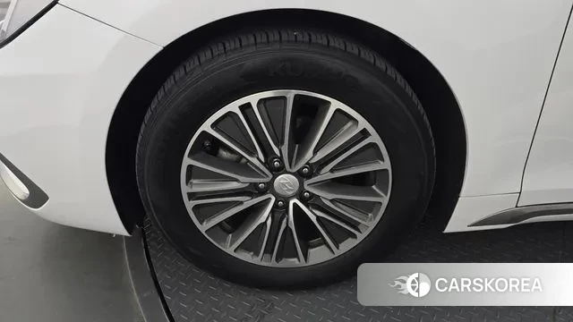 Hyundai Grandeur IG Hybrid id 3350771 из Кореи 15