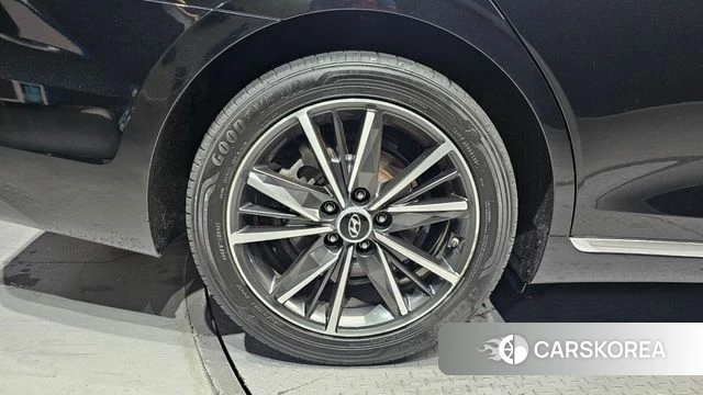 Hyundai The New Grandeur IG id 4746097 из Кореи 25
