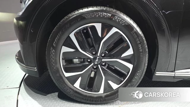 Kia EV6 id 4506233 из Кореи 29