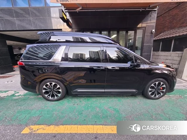 Kia Carnival 4th generation id 3022093 из Кореи 9