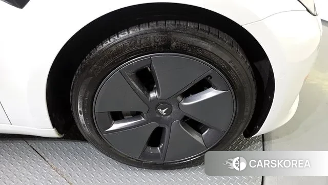 Tesla Model 3 id 3467903 из Кореи 15