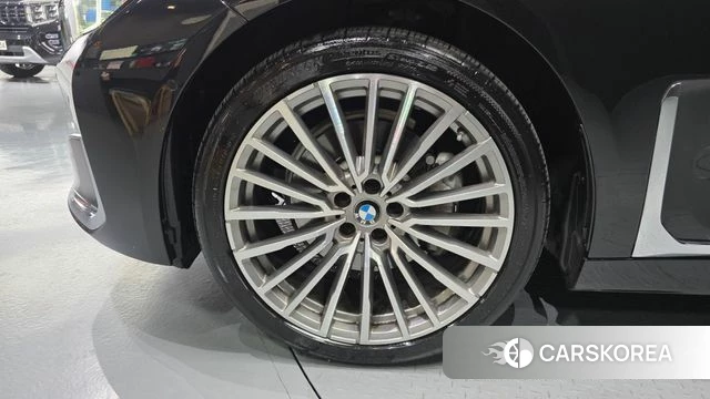 BMW 7 Series (G11) id 4662574 из Кореи 32