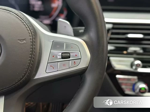 BMW 5 series id 4260392 из Китая 11