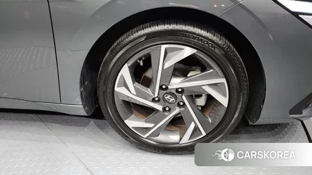 Hyundai The New Avante (CN7) id 3289121 из Кореи 15