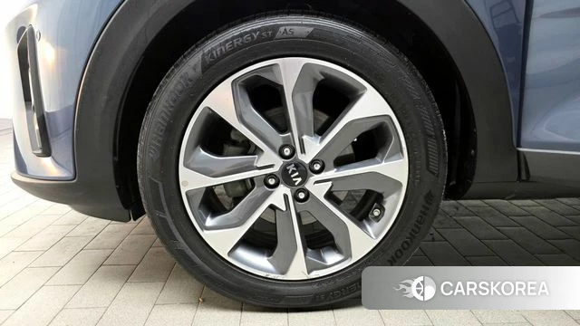 Kia Stonic id 3955598 из Кореи 15