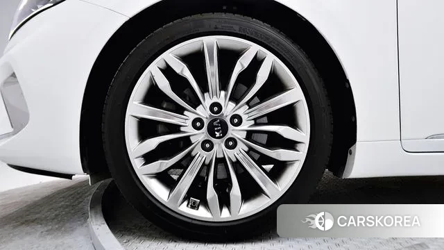 Kia K7 Premier id 3578073 из Кореи 15