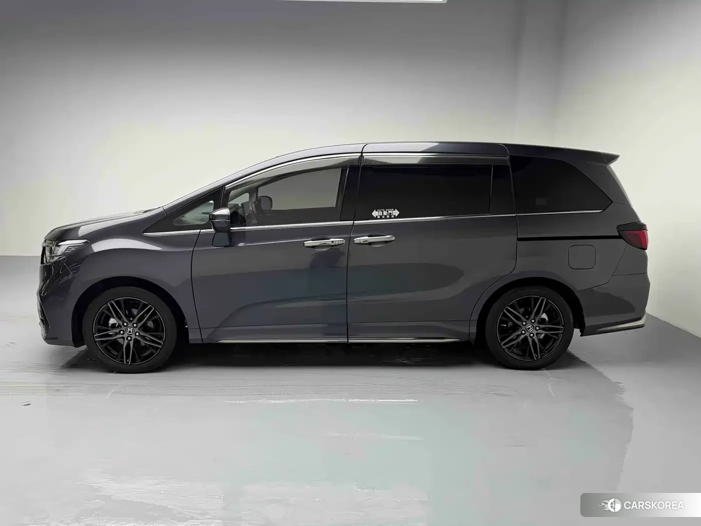 Honda Odyssey id 4514116 из Китая 16