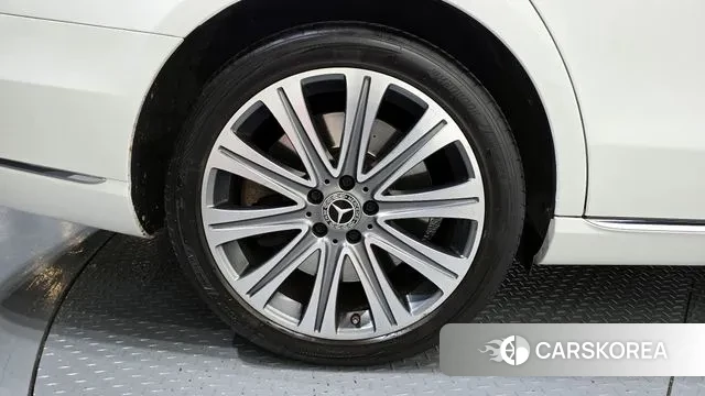 Mercedes-Benz E-Class W213 id 3708517 из Кореи 15