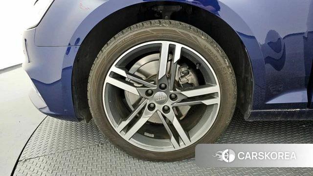 Audi A4 (B9) id 3893610 из Кореи 15