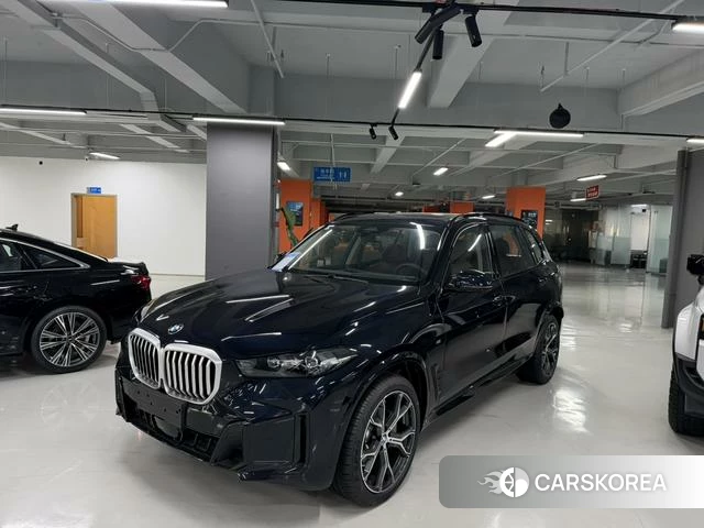 BMW X5 2026 Черный из Китая, фото 5